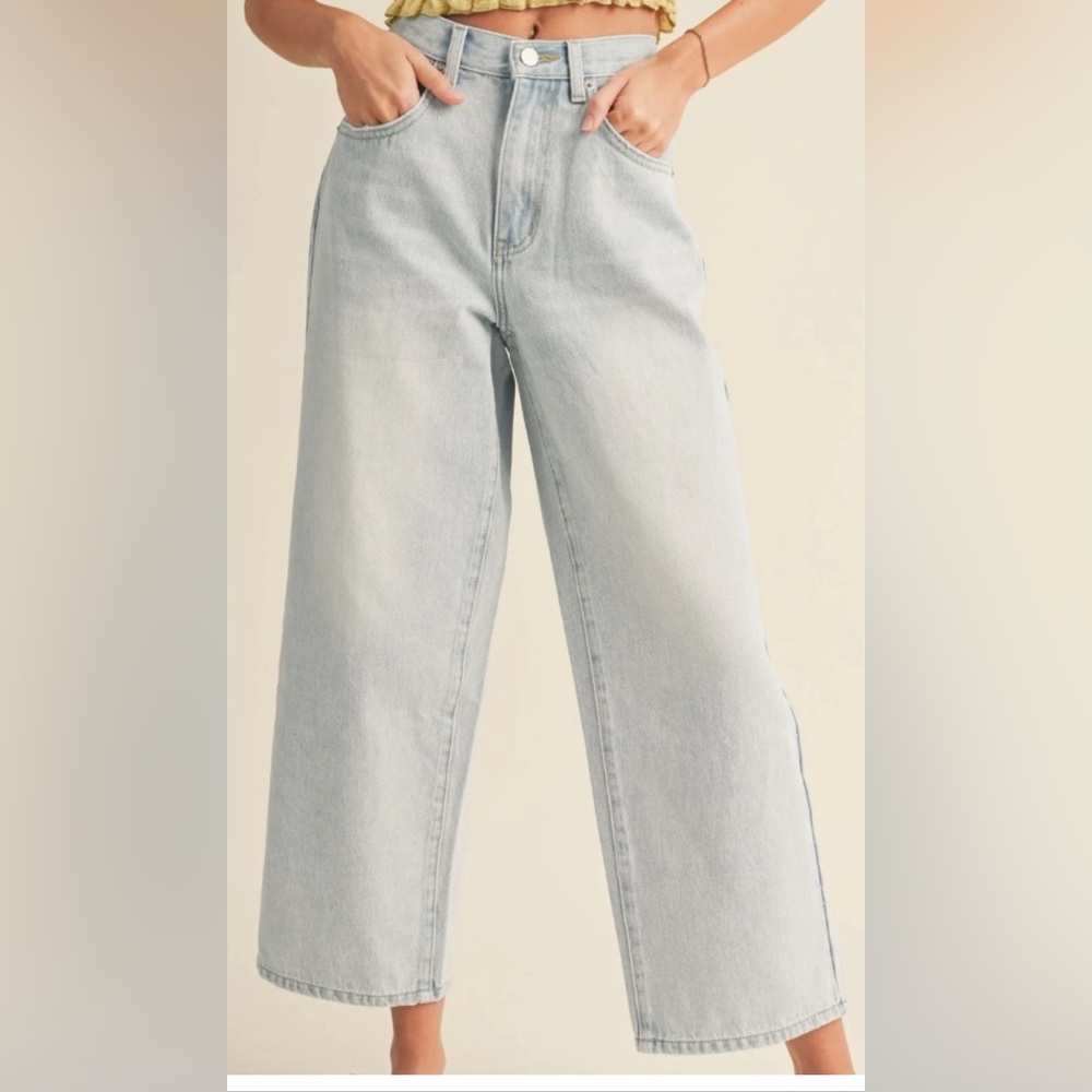 Light Blue Wide-Leg Women Jeans with drawstring